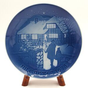 Bing & Grondahl BG 1973 Christmas Plate Jule Aften Country Christmas Denmark